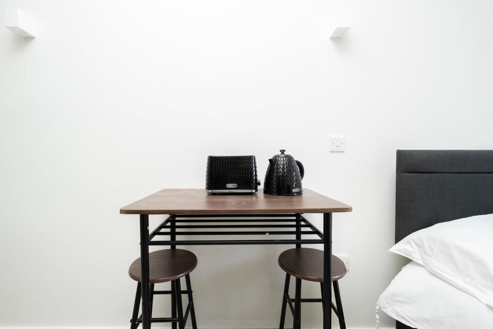 Antigallican In Apartamento